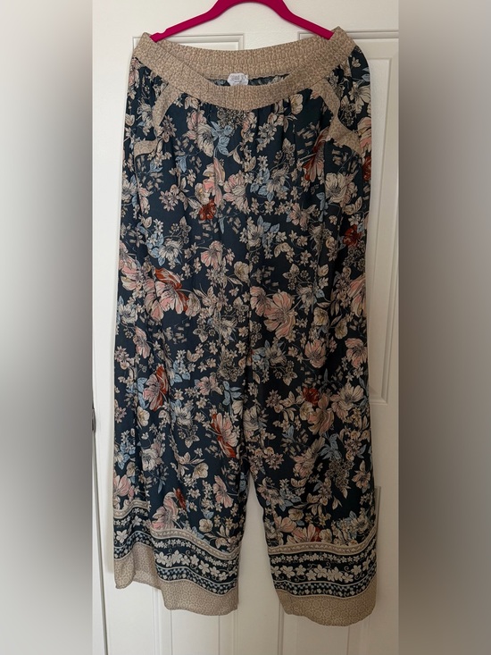 Sienna Sky Pants - Sienna Sky Navy Floral Elastic Waist Wide Legged Pants